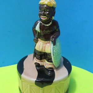 Vintage Ceramic Rare Black Americana African Chief Salt & Pepper Shakers Japan